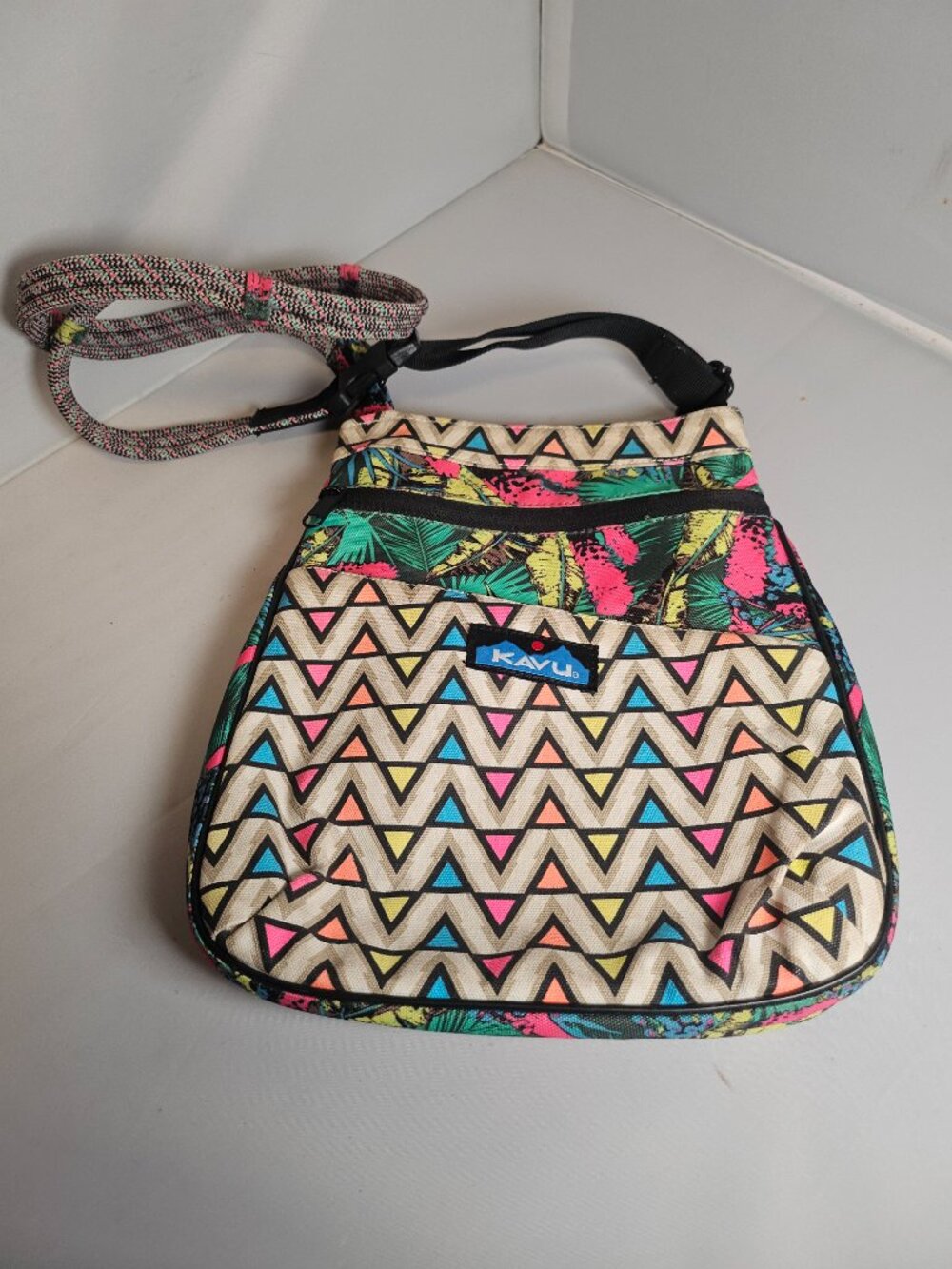 KAVU Keepalong Semi Padded Sling Canvas Rope Crossbody Bag Colorful Deco Tiles